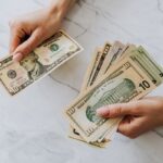 how to save money on hotels